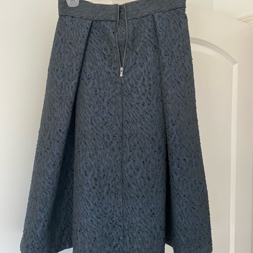 H&M Black and Blue Skirt - Picture 2 of 3